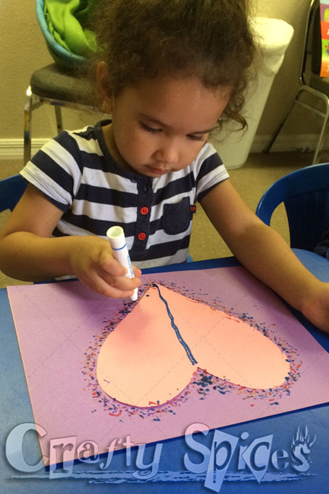 Valentines Crafts, DIY Polka-dot heart Art