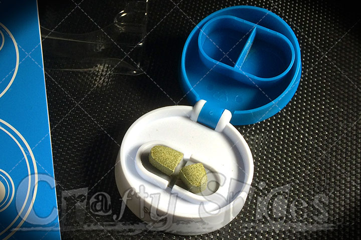 Sabi SPLIT Pill Cutter