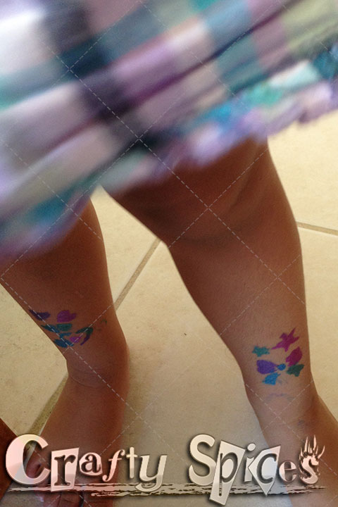 Kaylee's legs with Tattoos Kaylee's legs with Tattoos