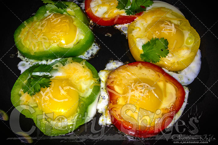 Bell Pepper Spicy Eggs